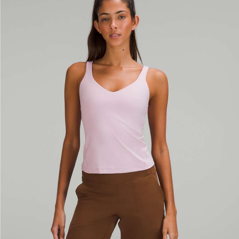 Beautiful light pink Lululemon full length align tank SIZE 2 ￼